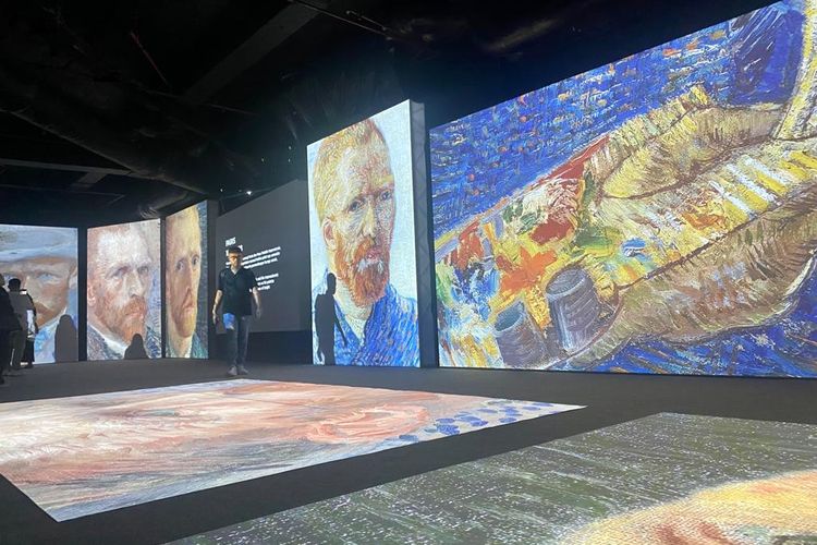 Pameran Van Gogh Alive yang resmi dibuka di Mal Taman Anggrek, Jakarta Barat, pada Jumat (7/7/2023). Pameran ini akan berlangsung hingga 9 Oktober 2023 mendatang.