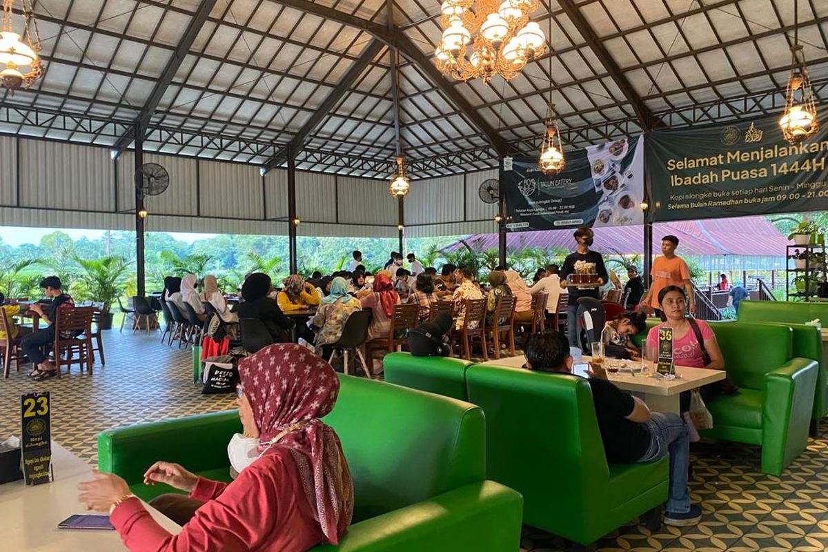 Kopi Njongke, tempat makan dan kumpul dengan view sawah yang asri di Sleman, DIY. 