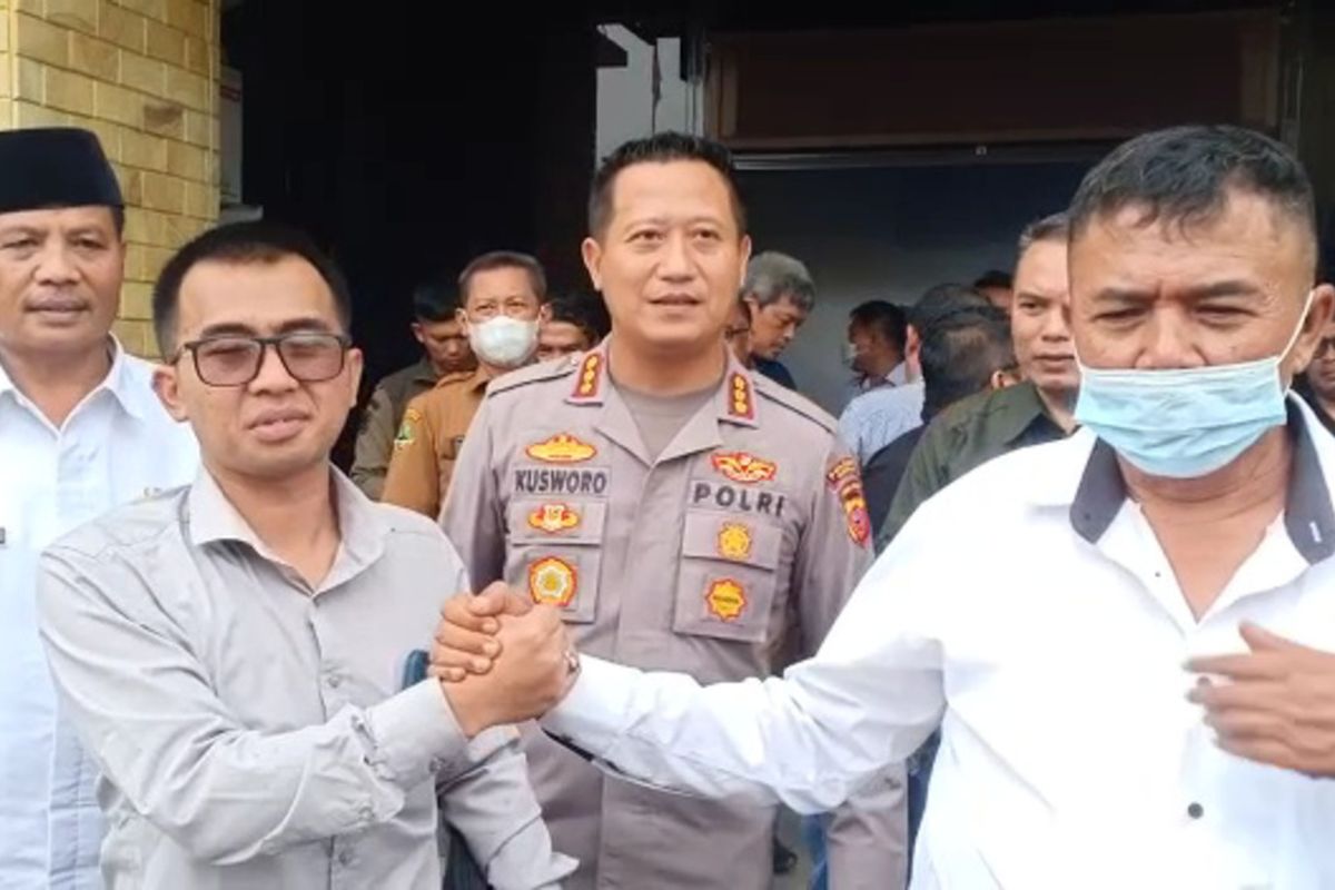 Kedua belah pihak yang bersengketa lahan yang di atasnya di bangun Sekolah Alam Gaharu, berhasil di mediasi oleh Polresta Bandung. Hasil mediasi tersebut, akhirnya membuah 4 poin yang akan disepakati.