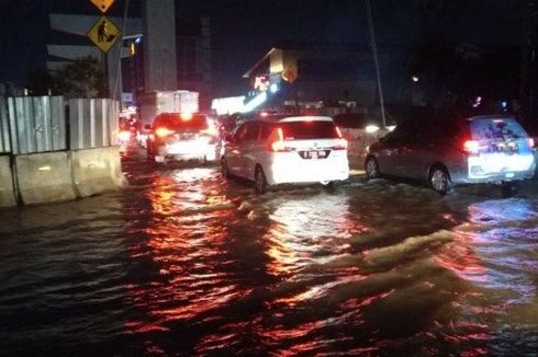 Banjir di Kelapa Gading gara-gara Hujan Deras dan Pembangunan Tol