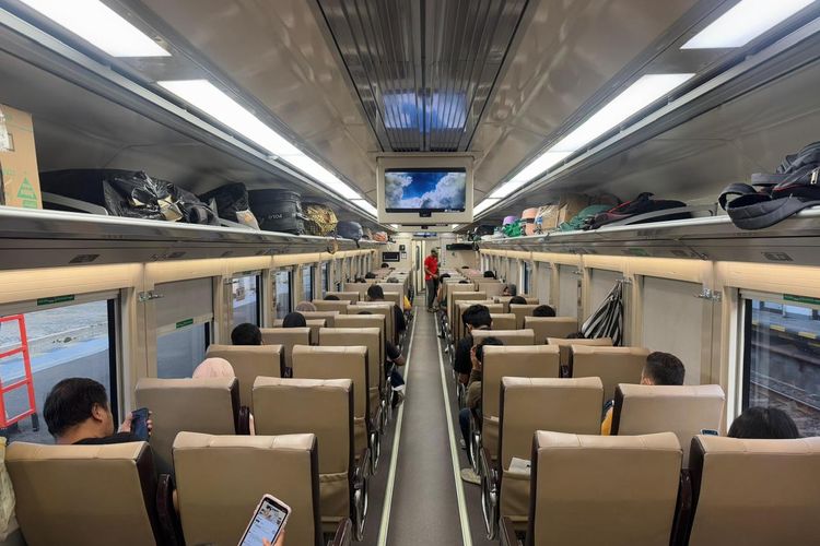 PT Kereta Api Indonesia (Persero) Daerah Operasi (Daop) 5 Purwokerto menambah kapasitas kursi dan menghadirkan tarif promo bagi pelanggan di Stasiun Kutoarjo.