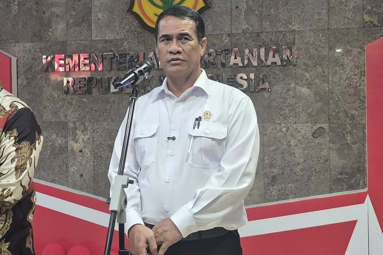 Kementan Kirim 200 Unit Pompa Air untuk Bantu Padamkan Karhutla Kalimantan