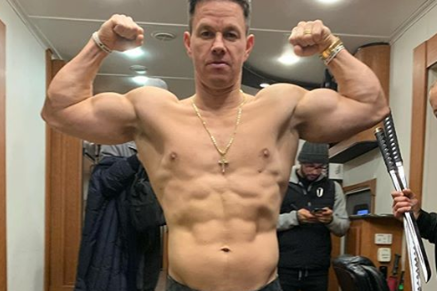 Rahasia Tubuh Berotot Mark Wahlberg di Usia 48 Tahun