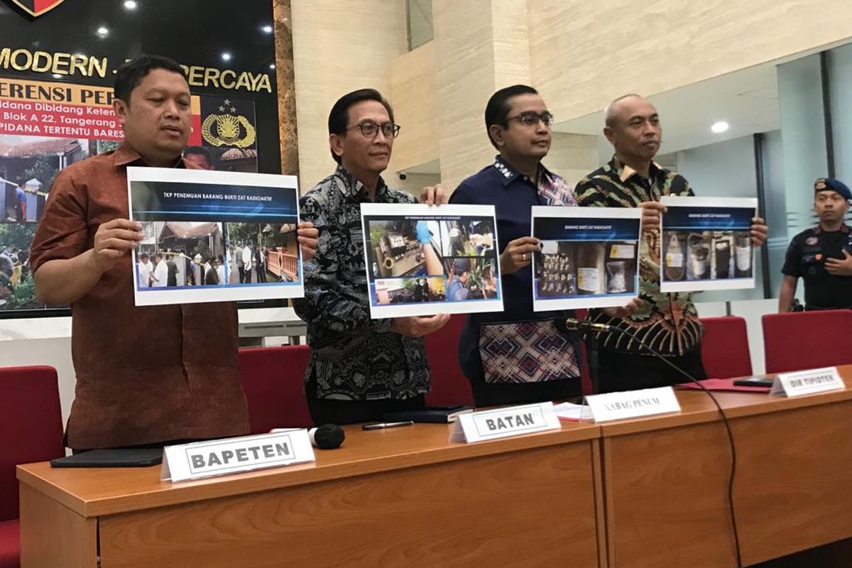 Direktur Tindak Pidana Tertentu Bareskrim Polri Brigjen (Pol) Agung Budijono saat konferensi pers di Gedung Bareskrim, Jakarta Selatan, Jumat (13/3/2020).