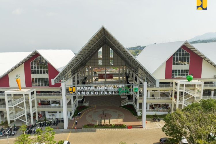 Pasar Induk Among Tani