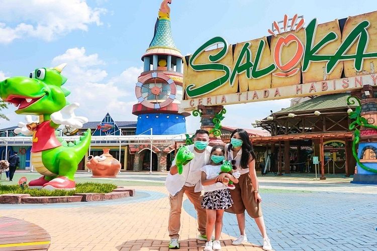 Saloka Theme Park adalah taman rekreasi yang berada di Semarang, Jawa Tengah