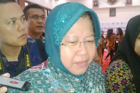 Terbang ke Ekuador, Risma Terima Penghargaan 