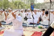 Shalat Istisqa Digelar di Tengah Kemarau Panjang dan Ancaman Karhutla