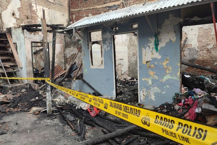 Kondisi kontrakan dan rumah di Jalan di Jalan Minangkabau Dalam, RT 006 RW 014, Kelurahan Menteng Atas, Kecamatan Setiabudi, Jakarta Selatan, yang terbakar pada Minggu (4/9/2022) malam.