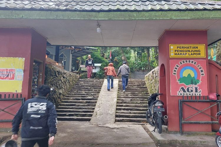 Gunung Lawu Dibuka 24 Jam Saat Malam 1 Suro, Ini yang Mesti Diperhatikan Pendaki
