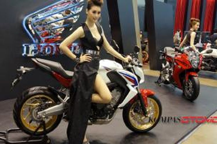Honda Tak Mau Jalan Pintas Jual Big Bike