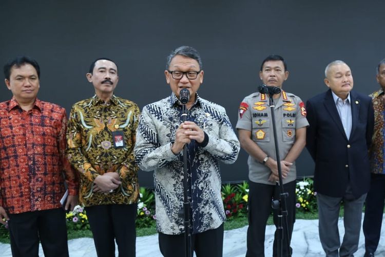 Menteri ESDM Arifin Tasrif di Gedung Chairul Saleh, Kementerian ESDM, Jakarta Pusat, Kamis (9/1/2020). 