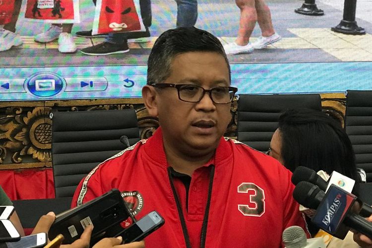 Sekretaris Jenderal PDI-P Hasto Kristiyanto saat ditemui di kantor DPP PDI-P, Jakarta Pusat, Selasa (16/4/2019).