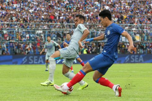 Arema FC Vs Persib Bandung, 3 Penalti Warnai Laga yang Dimenangi Maung