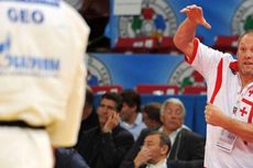 Juara Judo Olimpiade Lecehkan Murid Wanita