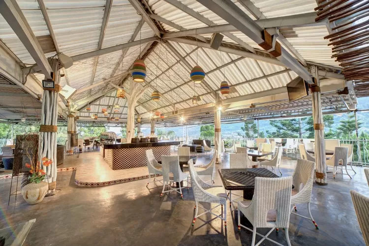5 Tempat Makan di Puncak Bogor, Cocok untuk Akhir Pekan