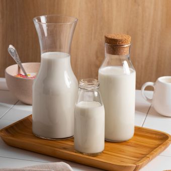 Ilustrasi susu.