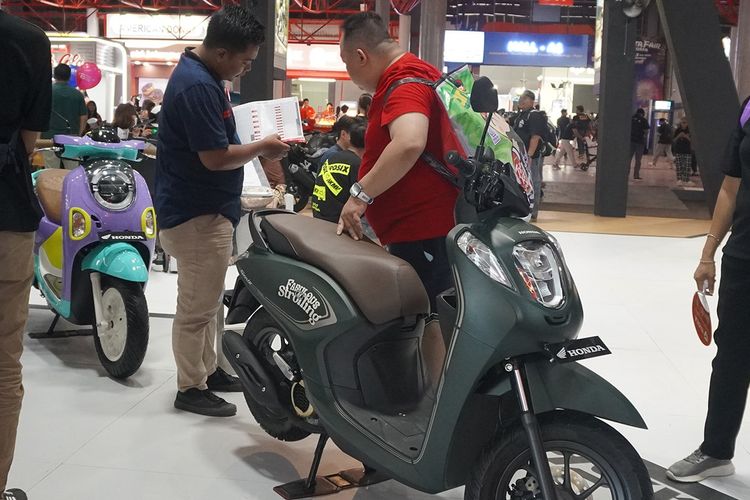 Ilustrasi booth Honda di PRJ 2025