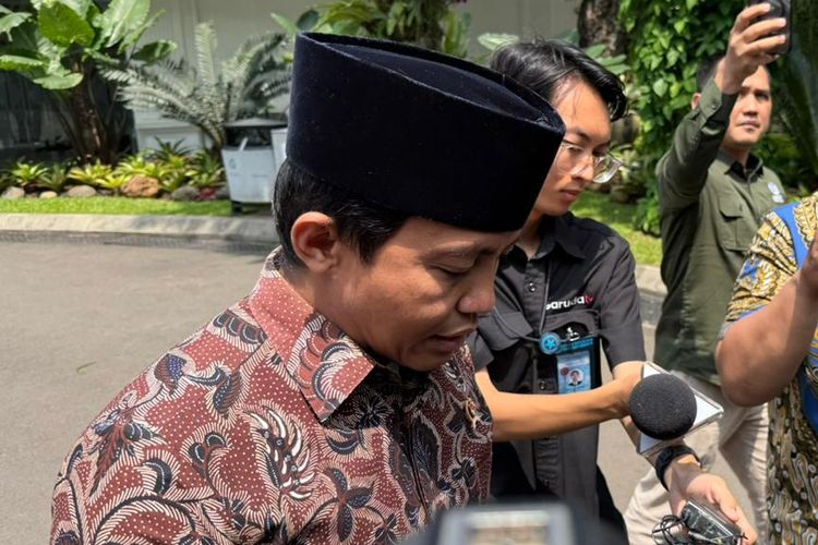 Menhut Raja Juli Mengaku Sudah Kembalikan Amplop dari Bupati Kuansing, Tak Tahu Isinya