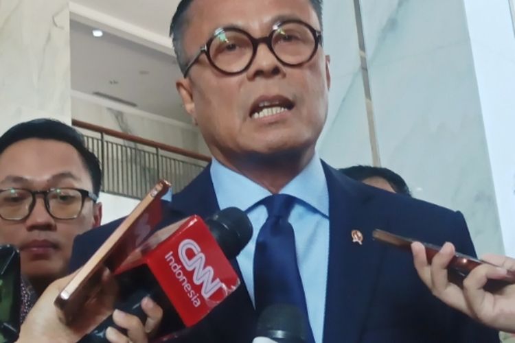 COO Danantara Dony Oskaria saat ditemui di Kantor Kementerian Keuangan, Jakarta, Kamis (23/10/2025).