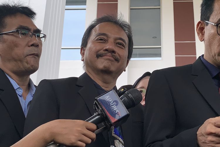 Serangan Balik Jaksa ke Roy Suryo, 