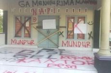 Tolak Dipimpin Kades Mantan Napi TPPO, Warga di Lombok Timur Segel Kantor Desa