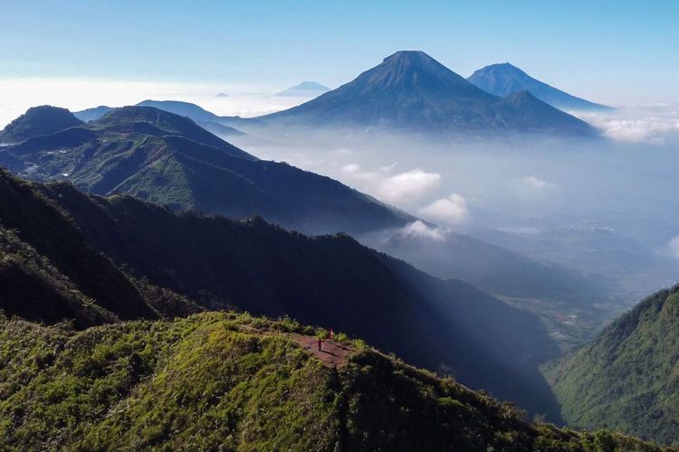 Mendaki Tanpa Pamit Orangtua, 2 Remaja Wonosobo Hilang di Gunung Bismo