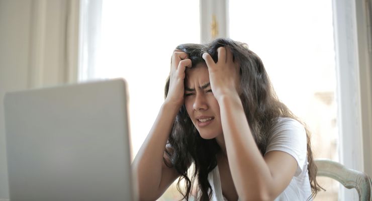 Kurang Minum Air Bisa Bikin Stres Makin Parah, Ini Penjelasannya