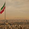 Iran Bebaskan Pemain Sepak Bola yang Pesta Campur Pria-Wanita