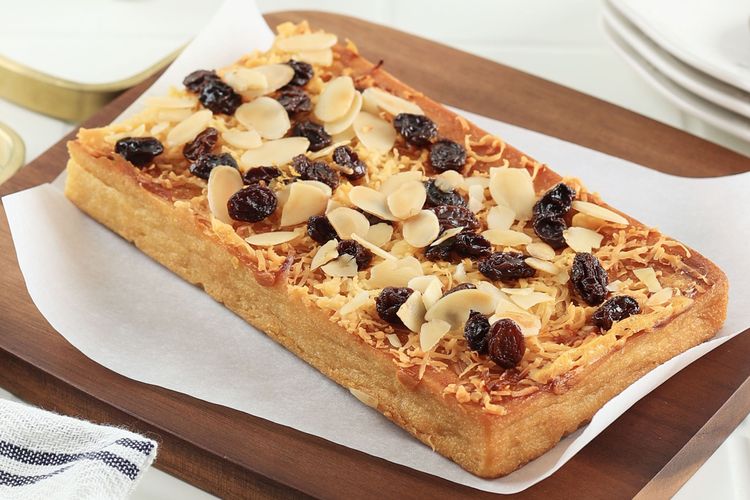 Salah satu cara mengolah tape singkong yaitu membuatnya menjadi prol tape.