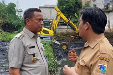 Kali Sarua Dikeruk untuk Cegah Banjir, Warga: Terima Kasih Pak Wali Kota, Pak Lurah