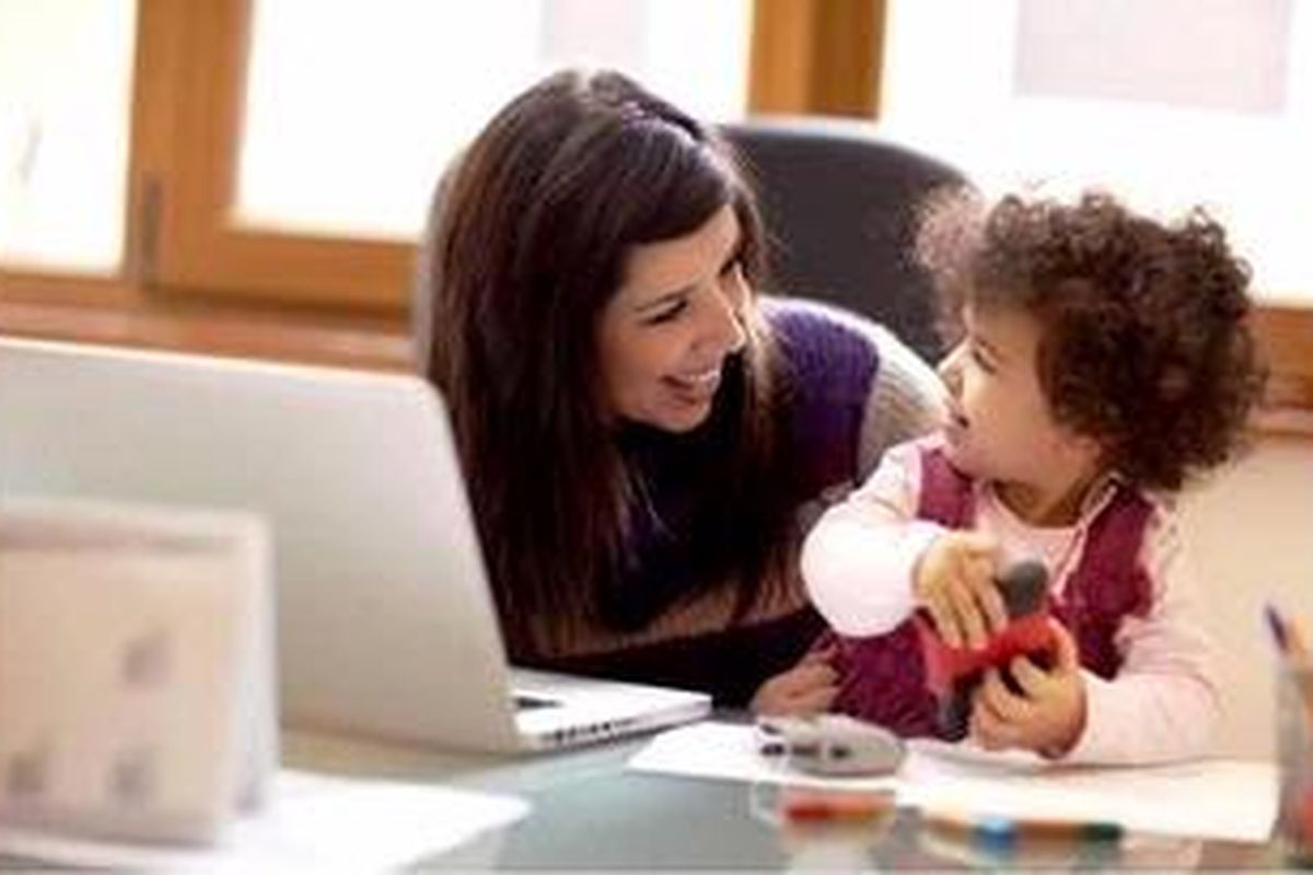 Tanpa Anda sadari Anda pun tumbuh menjadi perempuan yang cekatan dan tak mudah menyerah. 