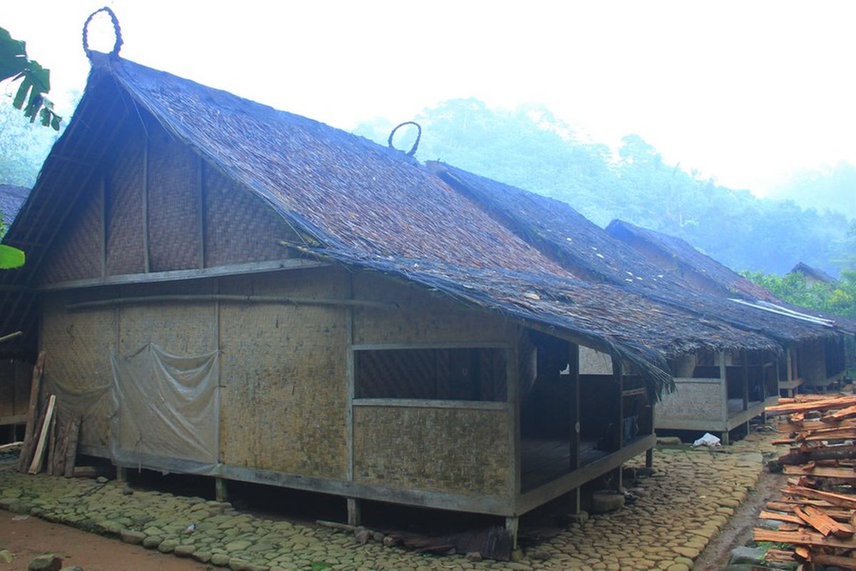 Rumah Suku Baduy