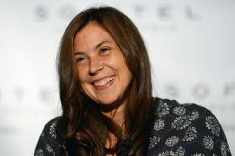 Mantan petenis Perancis, Marion Bartoli, berbicara kepada media pada konferensi pers di New York, Minggu (25 Agustus 2013).