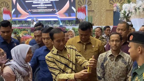 Jokowi Makin Sering ke Daerah, Moeldoko Bantah karena "Turun Gunung" untuk Pilpres