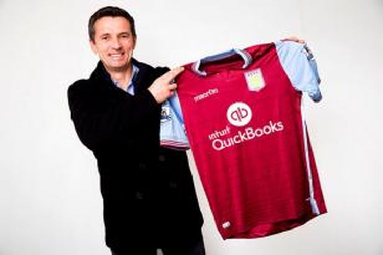 Remi Garde ditunjuk menjadi manajer baru Aston Villa pada Senin (2/11/2015). 