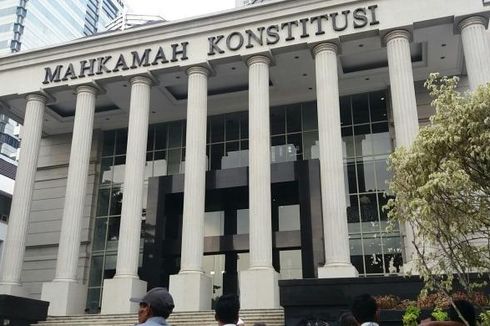 KPK Panggil Sekjen dan Hakim MK Terkait Kasus Patrialis Akbar