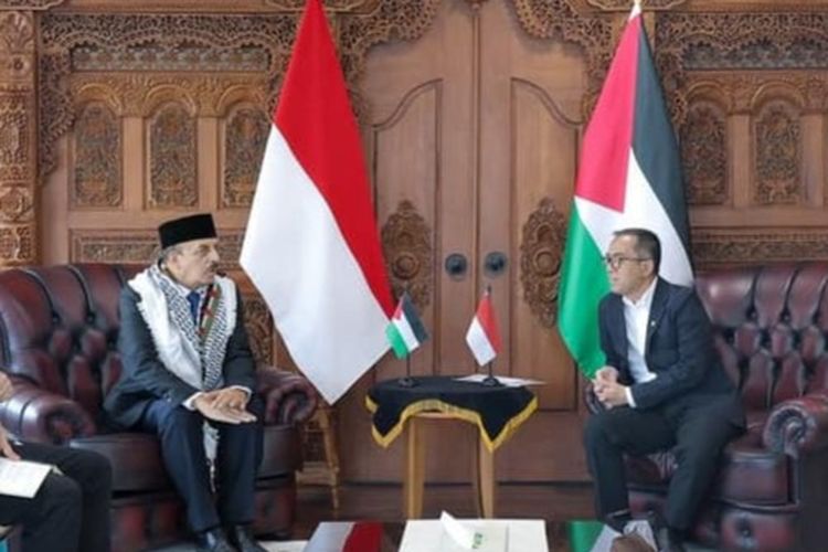 Mendikti Bahas Kerja Sama dengan Dubes Palestina soal Pendidikan Tinggi dan Pengembangan SDM