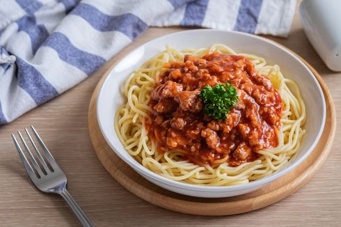 Resep Spaghetti Bolognese untuk Bekal Praktis ke Sekolah