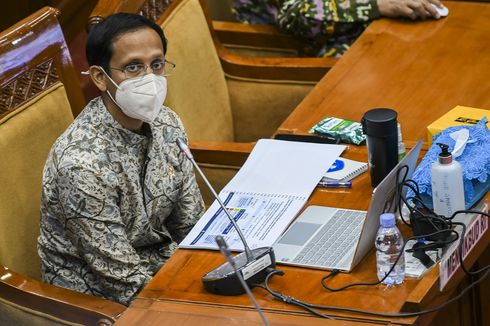 Mendikbud: Satuan Pendidikan Wajib Buka Opsi Belajar Tatap Muka Setelah Tenaga Pendidik Rampung Divaksin