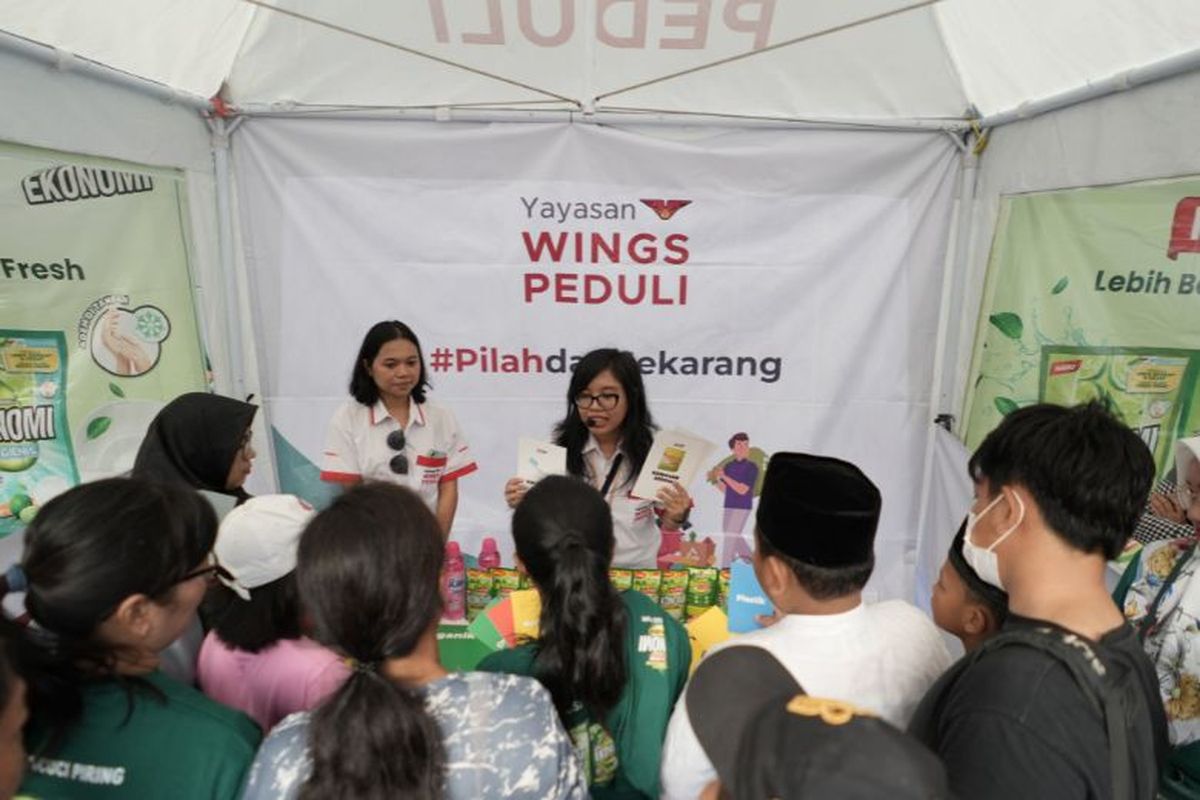 Yayasan WINGS Peduli mengedukasi masyarakat mengolah sampah melalui kampanye #PilahdariSekarang