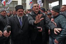 Warga Moskwa Berunjuk Rasa Dukung Crimea