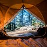 Bocah Ini Tidur di Tenda Luar Rumah Selama 3 Tahun Demi Misi Mulia