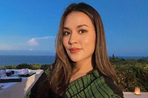 5 Artis Indonesia Merayakan Hari Ibu, dari Raisa hingga Luna Maya