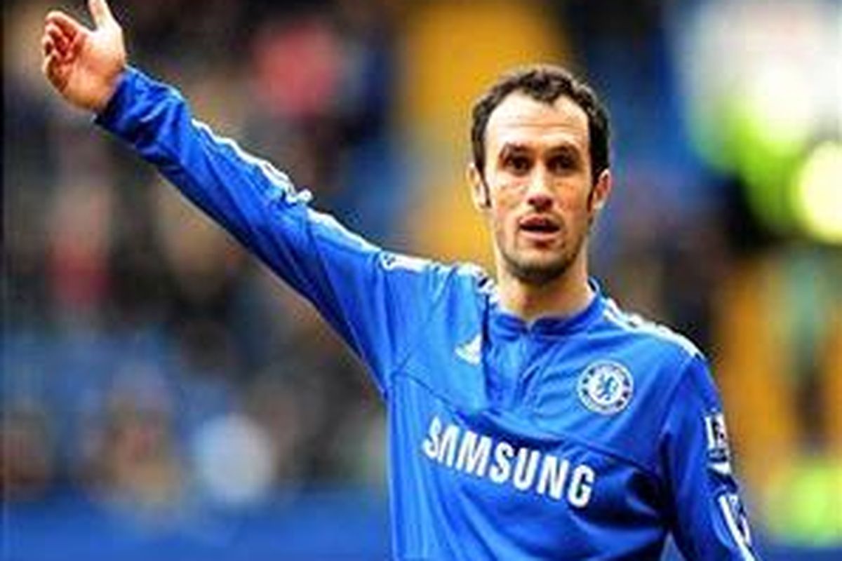 Bek Chelsea, Ricardo Carvalho diinginkan Pelatih Real Madrid, Jose Mourinho.