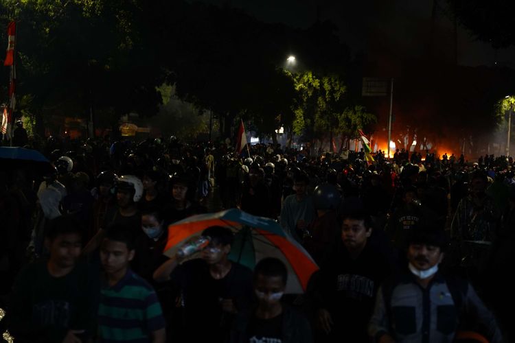 Driver Ojol Terlindas Rantis Brimob, IPW: Brimob Langgar Prosedur Pengamanan