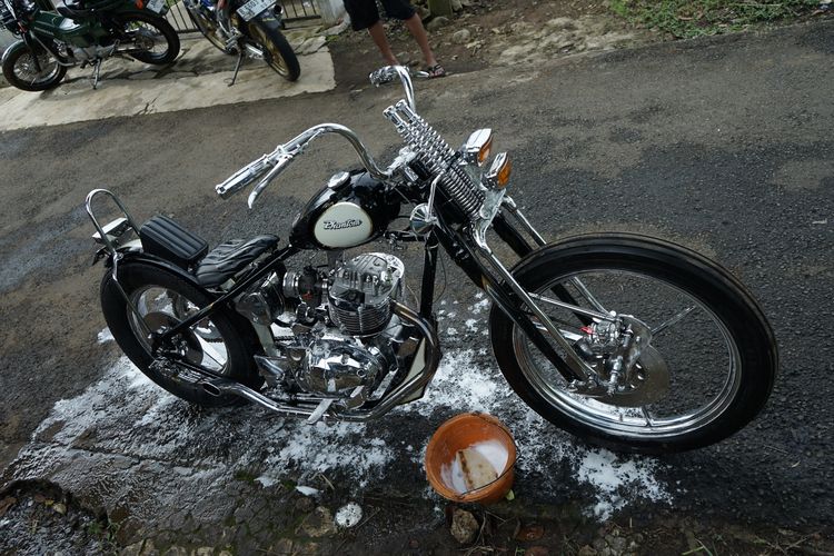 Modifikasi Honda Phantom jadi Chopper buatan Mr. Kuztom Garage 