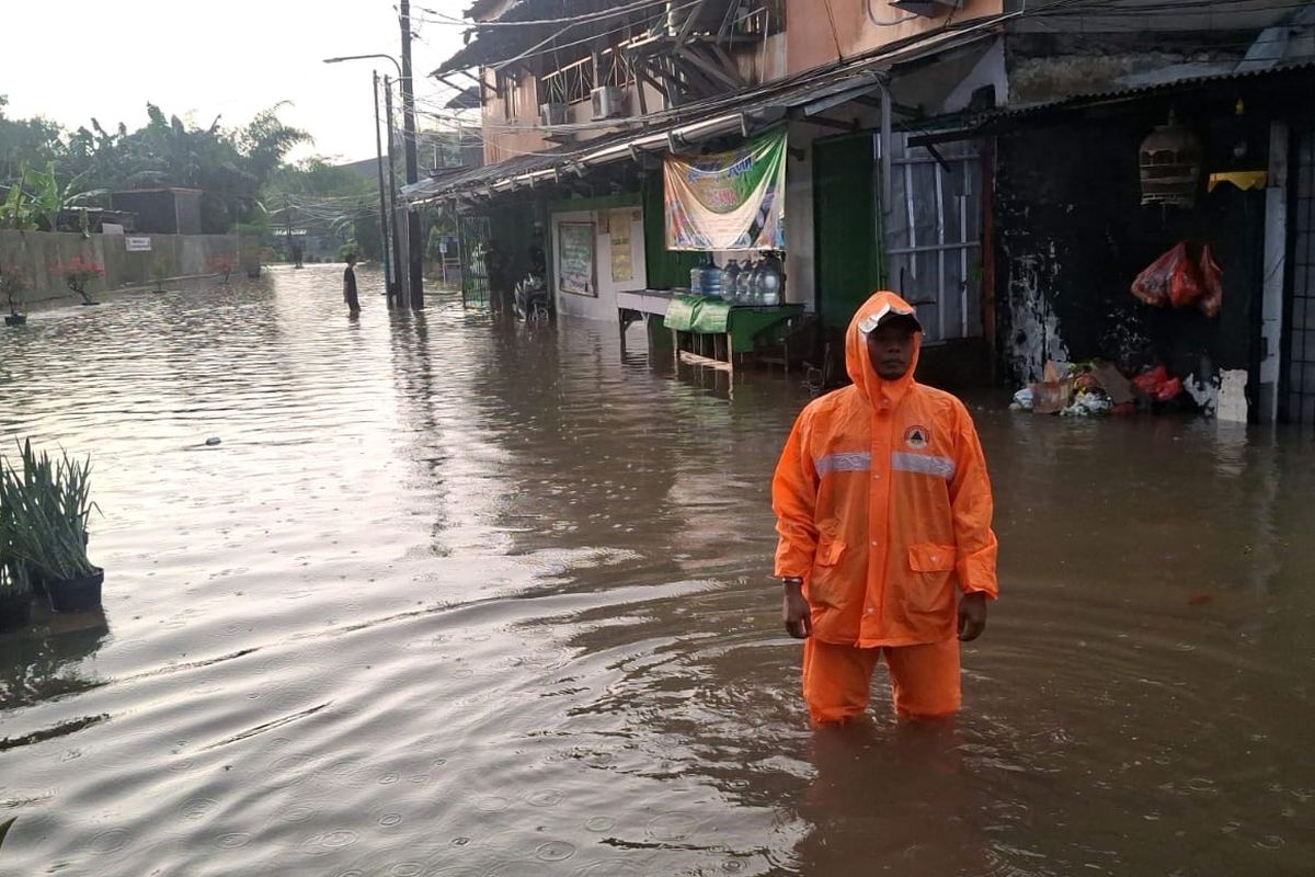 Ilustrasi banjir. Badan Penanggulangan Bencana Daerah (BPBD) Kota Tangerang Selatan mencatat sedikitnya 11 titik banjir yang tersebar di sejumlah wilayah pada Sabtu (4/4/2026).