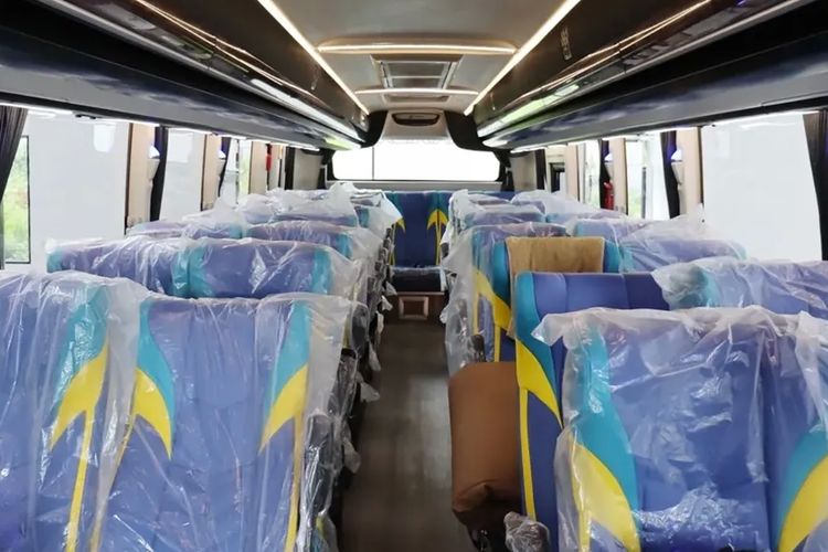 Bus baru PO Merpati Transport Bali