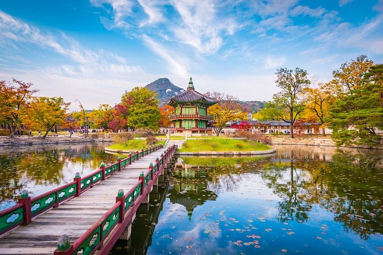 Ilustrasi Korea Selatan - Istana Gyeongbokgung.